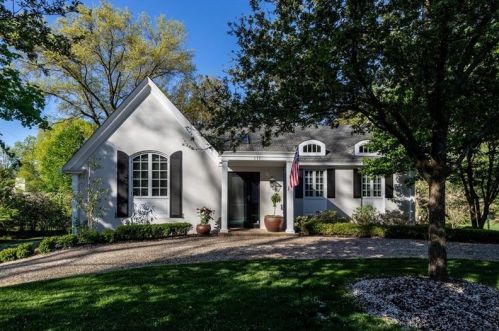 331 Woodland Rd, Sewickley, PA 15143-1048