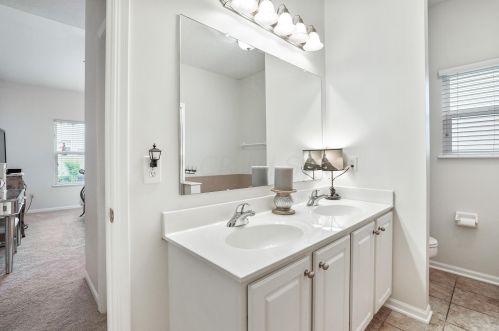 986 Preble Dr, Blacklick OH  43004-8321 exterior