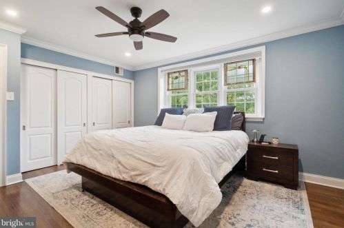 710 Lombard St, Philadelphia PA  19147-1315 exterior