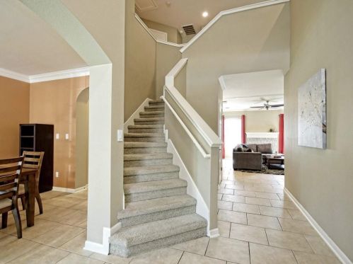 13509 Campesina Dr, Austin TX  78727-3443 exterior