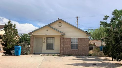 10508 Valle Del Mar Dr, El Paso, TX 79927-3902