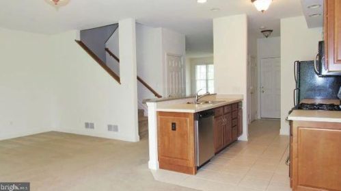 105 Scully Pl, Alpine, PA 17339-8856
