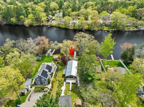 26 Pine Tree Rd, Coventry RI 02816-7001 exterior