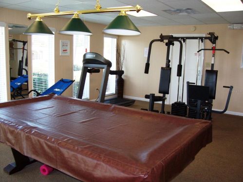 34202 Canal Dr, Pinellas Park FL  exterior