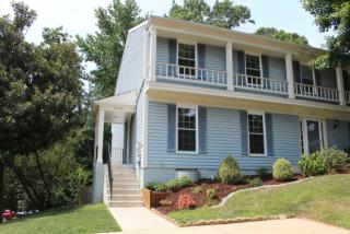 10601 Reeds Landing Cir, Springfield, VA 22015-2550