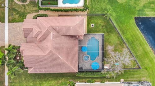 7219 Serrano Ter, Delray Beach FL  33446-2200 exterior