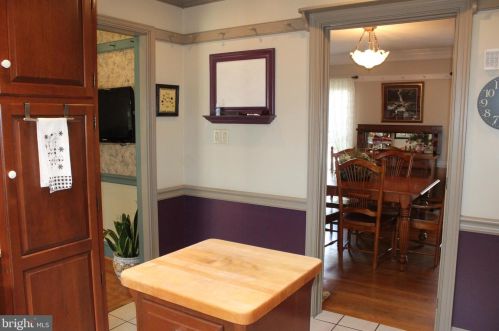 1188 Marie Ave, Ephrata PA  17522-1524 exterior