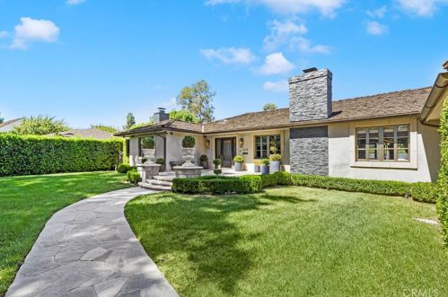4255 Country Club Dr, Long Beach, CA 90807-1907