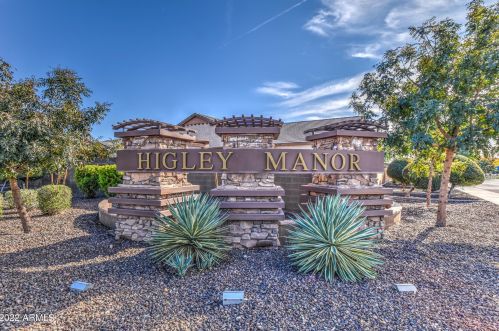 3047 Derringer Way, Gilbert AZ 85297-7889 exterior