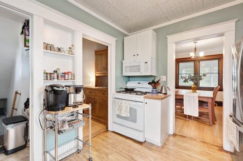 1428 Breda Ave, Saint Paul MN  55108-2605 exterior