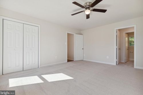 5758 Benford Dr, Haymarket VA  20169-2503 exterior