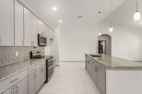 9897 Burris Rd, Casa Grande AZ  85193-8255 exterior