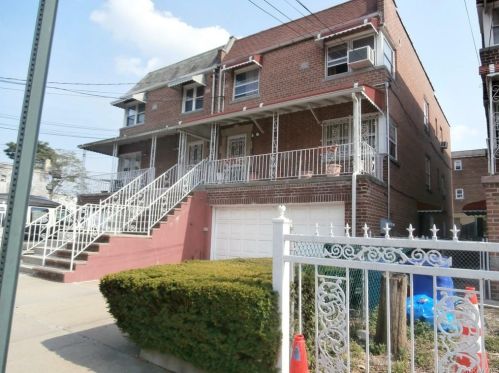 1062 Duncan St, Bronx, NY 10469-3723