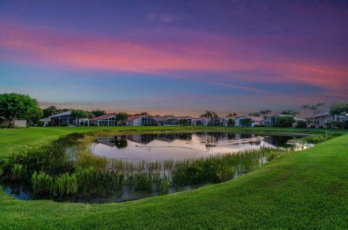 6982 Castlemaine Ave, Boynton Beach, FL 33437-6437