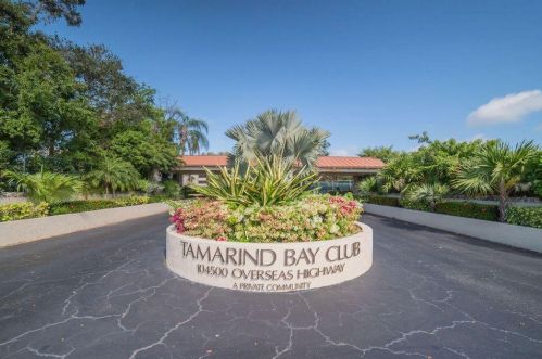 104500 Overseas Hwy, Key Largo FL 33037-2944 exterior