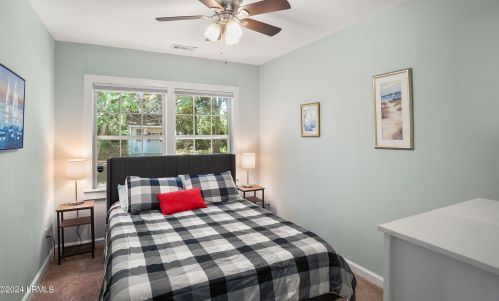 818 Paul Dr, Beaufort SC  29902-6626 exterior