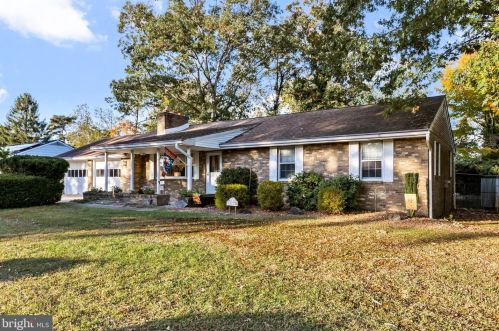 504 Glider Ave, Berlin Boro, NJ 08009-9346
