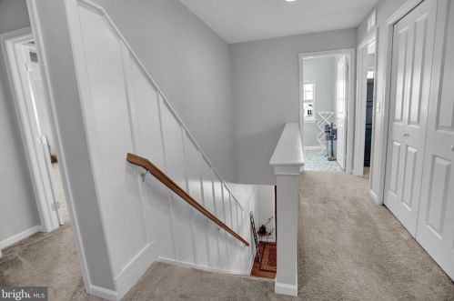 15 Waverly Ln, Carlisle PA  17015-7119 exterior