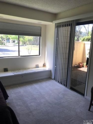 3002 Woodlake Dr, Santa Rosa CA  95405-8492 exterior