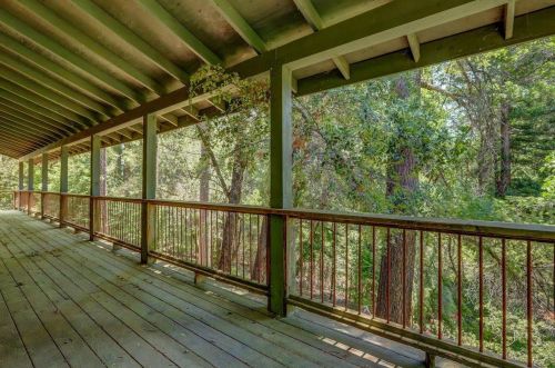 19121 Greenhorn Rd, Grass Valley CA  95945-8627 exterior