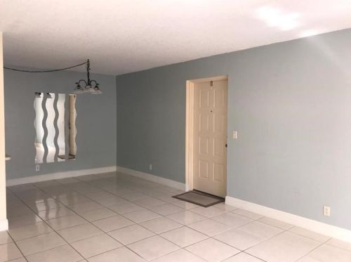 207 Foxtail Dr, West Palm Beach, FL 33415-6150
