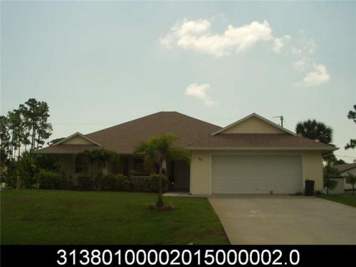 241 Easy St, Sebastian, FL 32958-4023