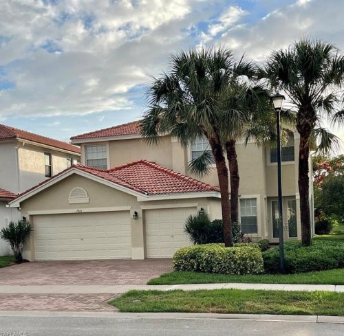 1913 Isla De Palma Cir, Naples, FL 34119-3403