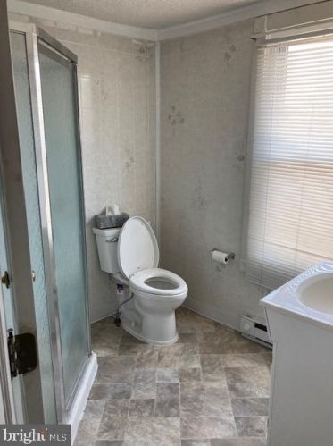 49 Jury St, Highspire PA  17034-1010 exterior