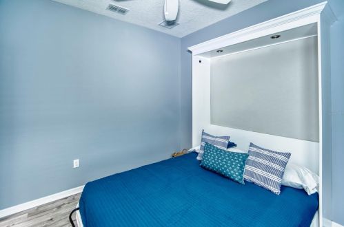 1042 Harbor Ridge Dr, Kissimmee FL  34759-6208 exterior