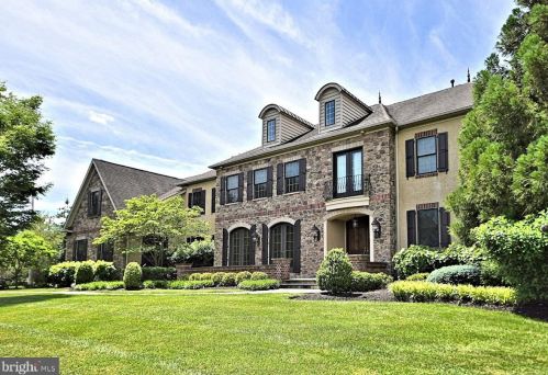 1230 Maplewood Dr, Prospectville, PA 19002-1176