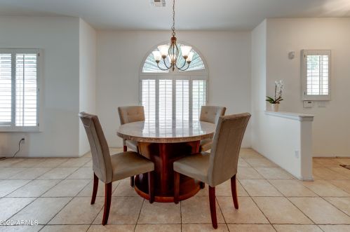 5022 Wallace Ave, Scottsdale AZ  85254-1075 exterior