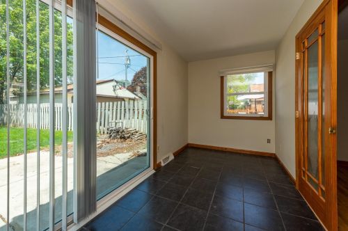 2325 89, Milwaukee WI 53226-1802 exterior