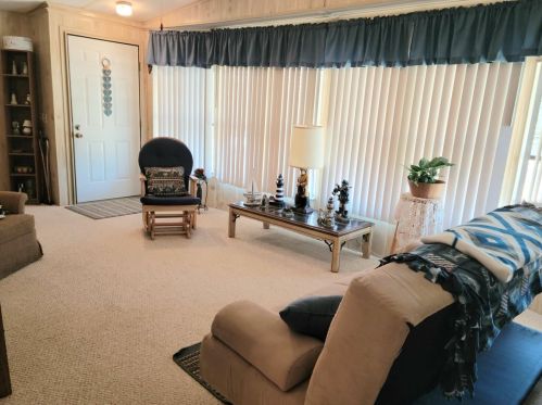 1435 Mohawk Cir, Tavares FL  32778-2540 exterior