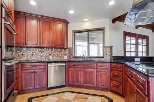 6621 Trilby Ct, Citrus Heights CA  95610-4450 exterior