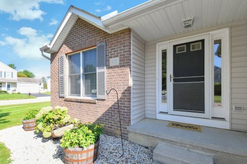 410 Green Apple Pl, Pataskala OH  43062-7453 exterior