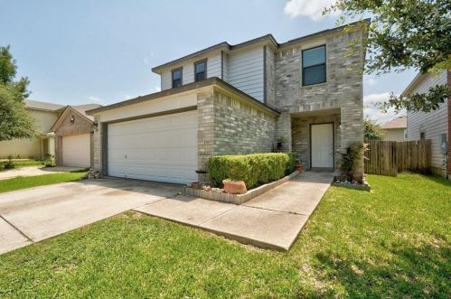 5521 Victory Gallop Dr, Del Valle, TX 78617-5889