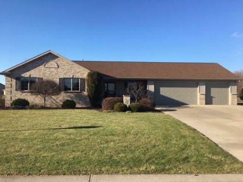 420 Wooden Shoe Cir, Kaukauna, WI 54130-8703