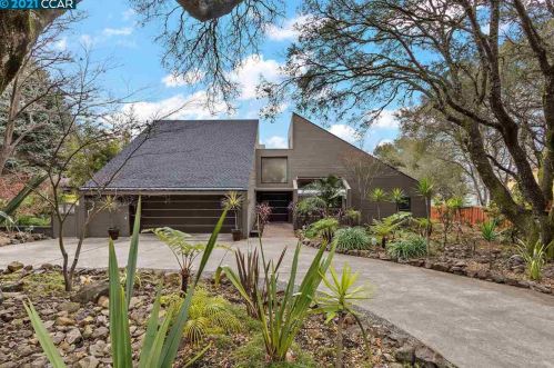250 Monte Vista Ridge Rd, Orinda, CA 94563-1624