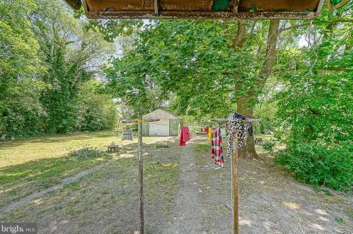 18 Roosevelt St, West Deptford NJ  08066-1028 exterior