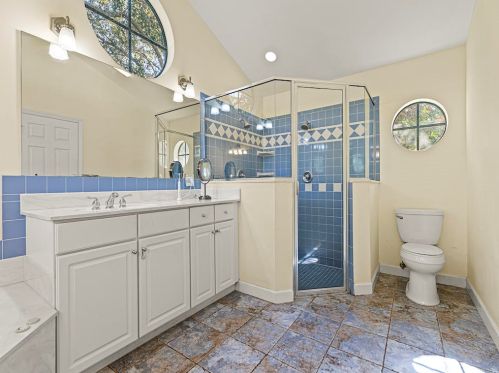 1050 31 Ave, Vero Beach FL 32960-4096 exterior