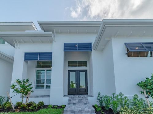 201 Heathwood Dr, Marco Island, FL 34145-5029