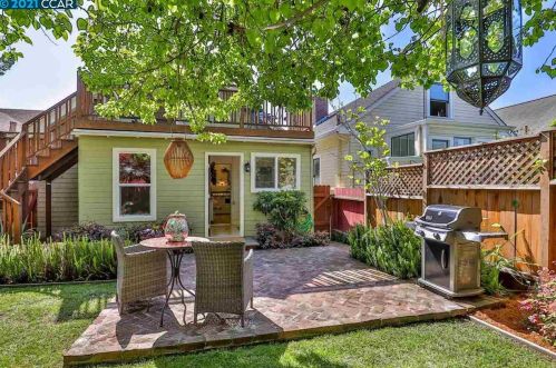 4171 Howe St, Oakland CA  94611-5117 exterior