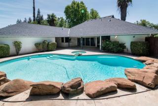 160 Audubon Dr, Fresno, CA 93711-0060