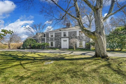 43 Bayberrie Dr, Stamford, CT 06902-1903