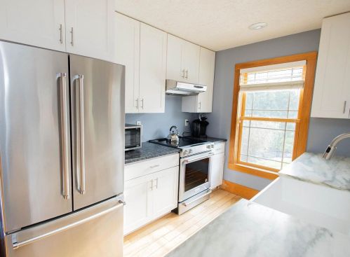 914 Bequette St, Dodgeville WI  53533-1112 exterior