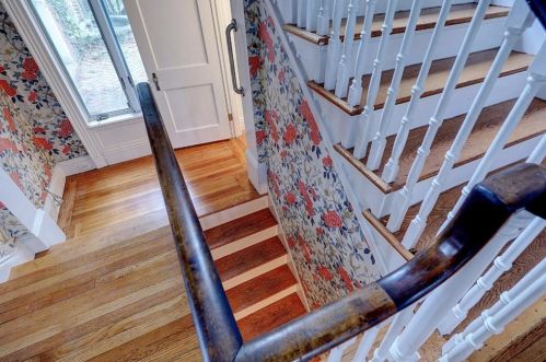 465 Rochambeau Ave, Providence RI 02906-1908 exterior