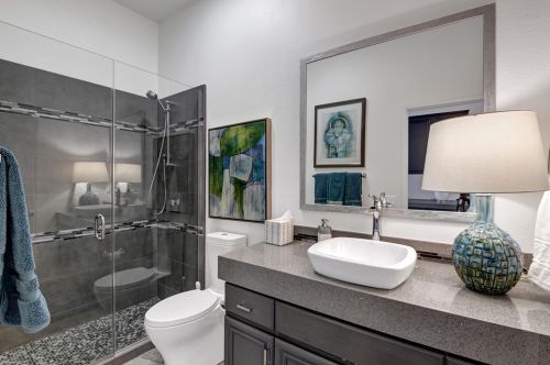 88 Kavenish Dr, Rancho Mirage CA  92270-3247 exterior