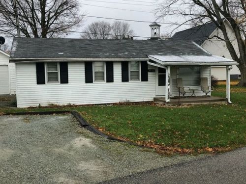 4142 Water St, Mexico, IN 46958-2020