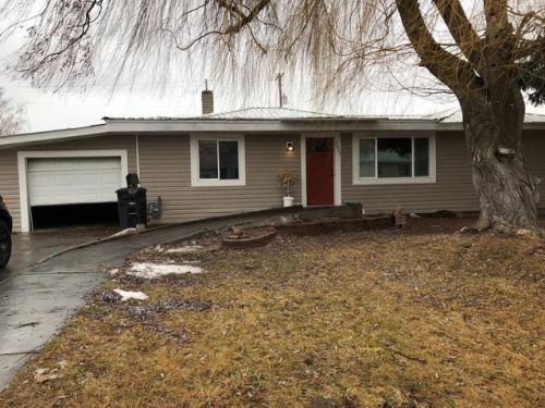 2065 Bittern Dr, Idaho Falls, ID 83406-6611