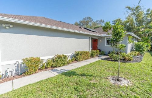 2524 Lee St, Naples, FL 34112-4728